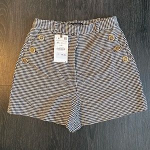 Zara Houndstooth Shorts (women’s medium)